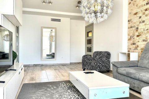Продажа квартиры Бенидорм, Аликанте, Испания 3 спальни, 124м2 №109378 - фото 11