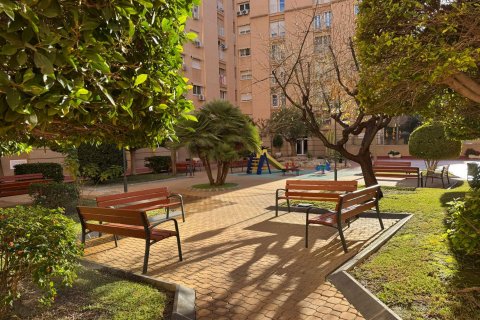 Apartment for sale Alicante, Spain 2 bedrooms, 126 sq.m. No. 109375 - photo 25