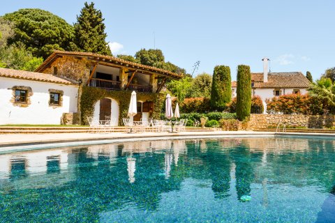 Dom w Sant Andreu de Llavaneres, Barcelona, Hiszpania 5 sypialni, nr 141250 – zdjęcie 1