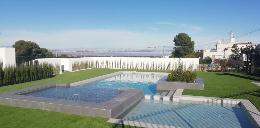 Wohnung in Torrevieja, Alicante, Spanien 3 Schlafzimmer, 74 m2 Nr. 155975