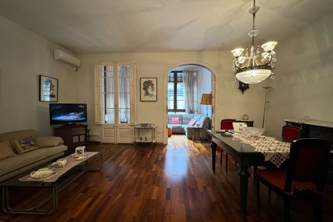 Apartment à vendre à Barcelona, Espagne, 5 chambres, 136 m2 No. 155971 - photo 7