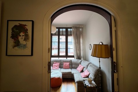 Apartment à vendre à Barcelona, Espagne, 5 chambres, 136 m2 No. 155971 - photo 5