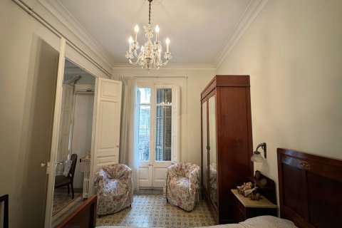 Apartment à vendre à Barcelona, Espagne, 5 chambres, 136 m2 No. 155971 - photo 12