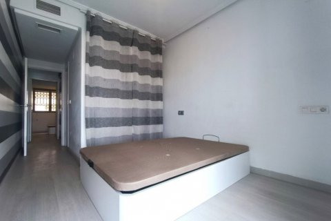 Продажа квартиры Торревьеха, Аликанте, Испания 2 спальни,  №114971 - фото 18
