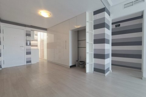 Продажа квартиры Торревьеха, Аликанте, Испания 2 спальни,  №114971 - фото 4