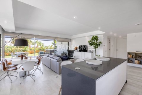 Apartment à vendre à Casares, Malaga, Espagne, 2 chambres, 96 m2 No. 106918 - photo 14