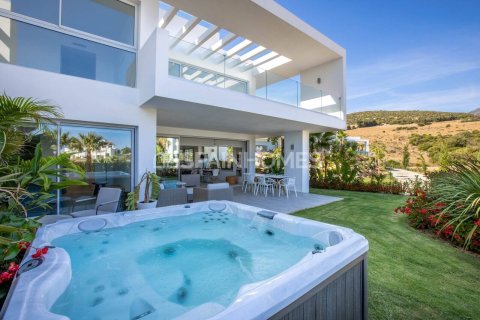 Apartment à vendre à Casares, Malaga, Espagne, 2 chambres, 96 m2 No. 106918 - photo 9