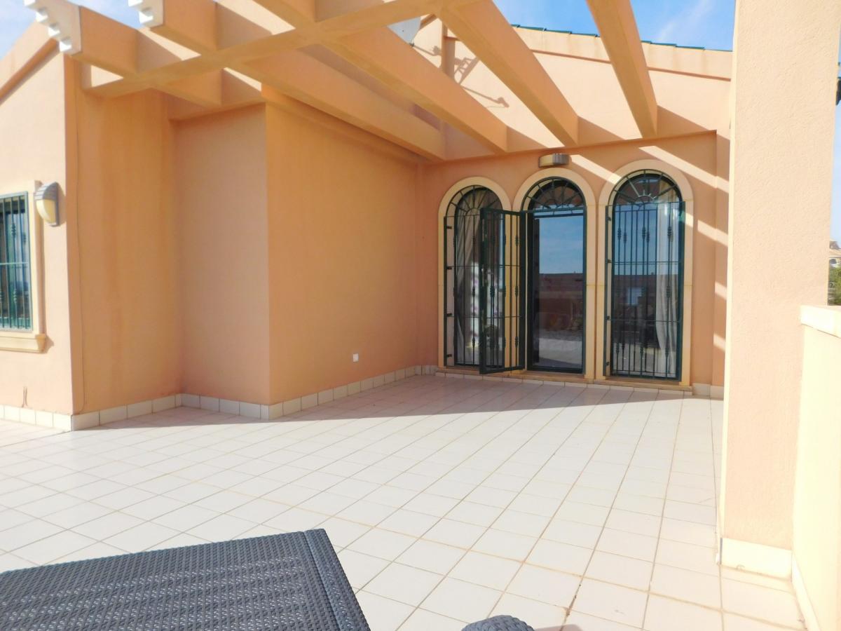 Villa a Ciudad Quesada, Alicante, Spagna 4 camere da letto, 207 mq. N° 149112