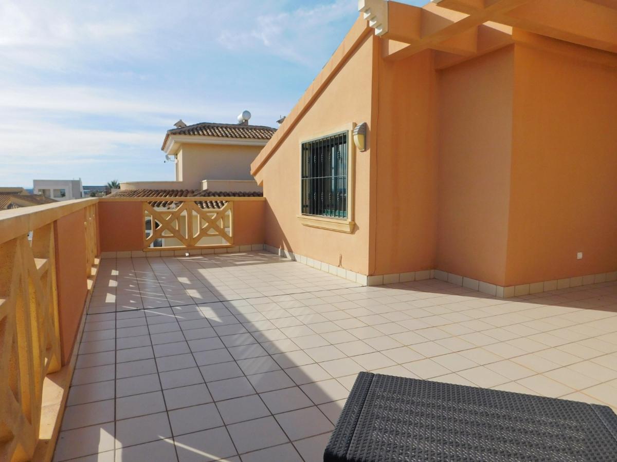 Villa a Ciudad Quesada, Alicante, Spagna 4 camere da letto, 207 mq. N° 149112