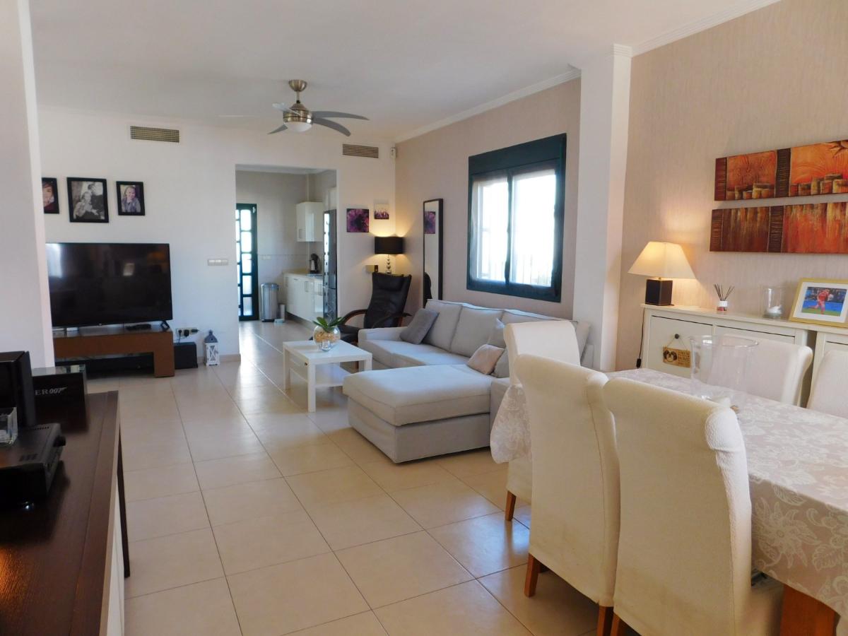 Villa a Ciudad Quesada, Alicante, Spagna 4 camere da letto, 207 mq. N° 149112
