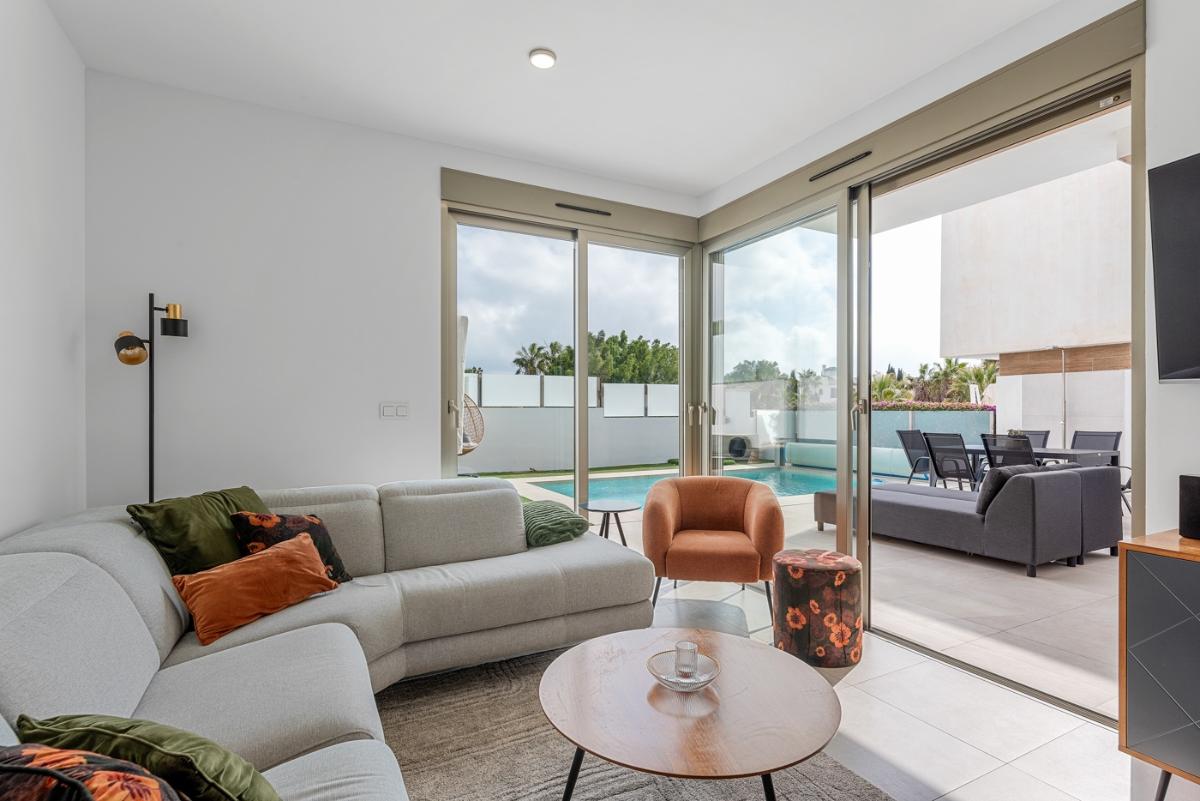 Villa à Alicante, Espagne 4 chambres, 150 m2 No. 149113