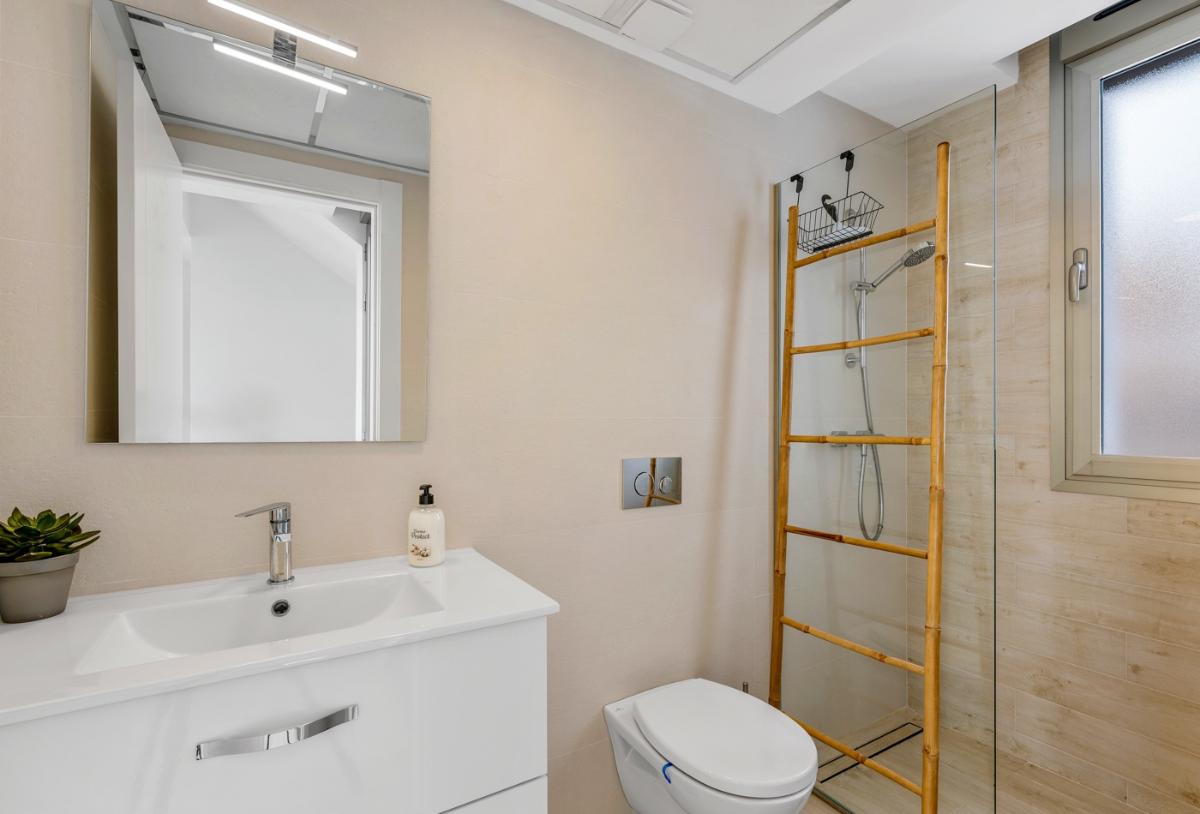 Villa à Alicante, Espagne 4 chambres, 150 m2 No. 149113