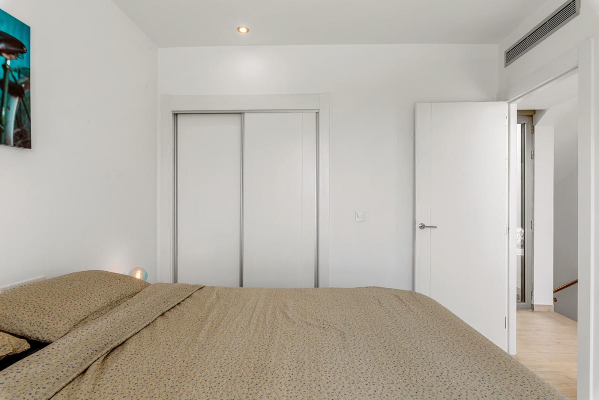 Villa à Alicante, Espagne 4 chambres, 150 m2 No. 149113