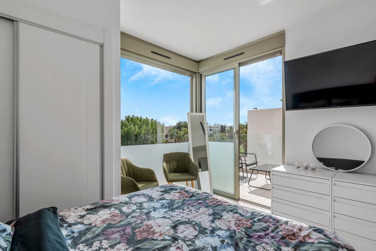 Villa à Alicante, Espagne 4 chambres, 150 m2 No. 149113