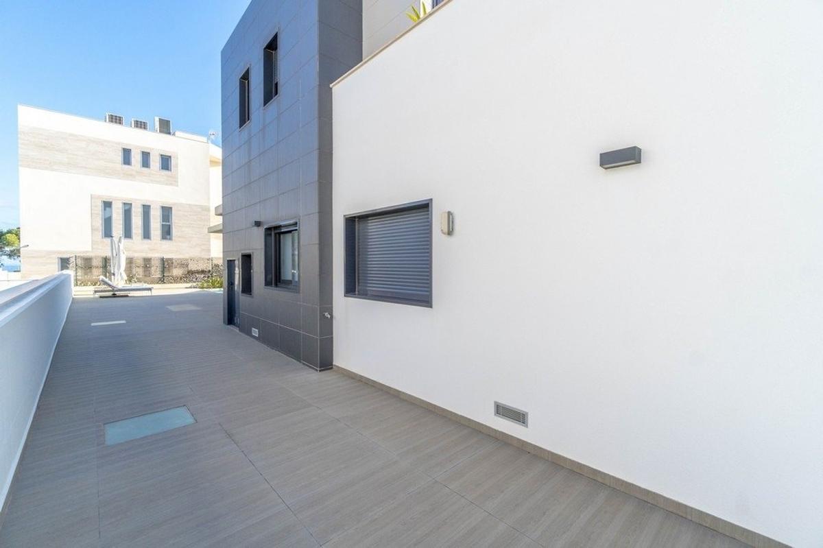 Villa in Alicante, Spain 3 bedrooms, 196 sq.m. No. 149117