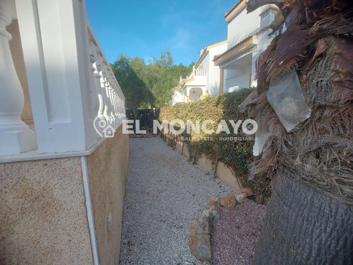 Villa a Algorfa, Alicante, Spagna 3 camere da letto, 84 mq. N° 149114