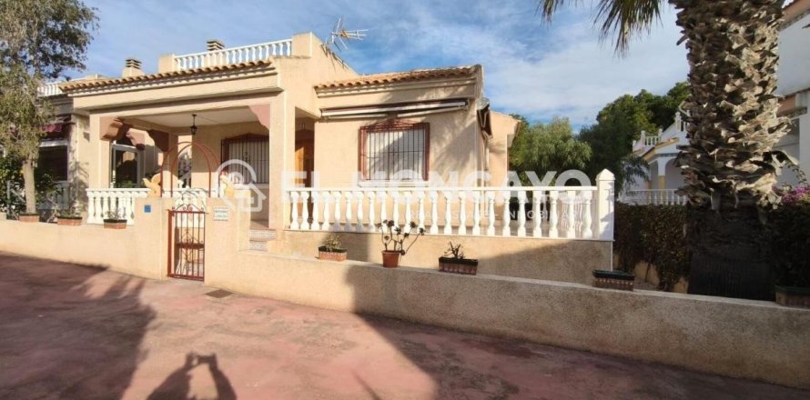 Willa w Algorfa, Alicante, Hiszpania 3 sypialnie, 84 mkw. nr 149114