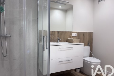 Apartment à louer à Barcelona, Espagne, 3 chambres, 87 m2 No. 187557 - photo 21