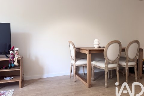 Apartment à louer à Barcelona, Espagne, 3 chambres, 87 m2 No. 187557 - photo 6