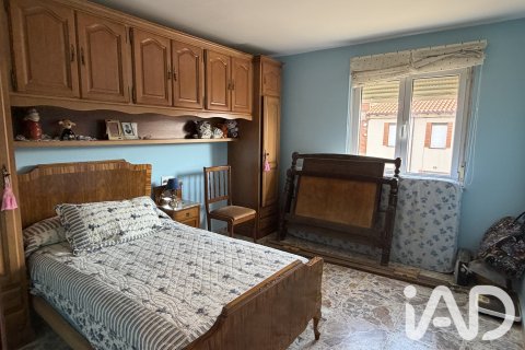 House à vendre à Cabreros Del Rio, Leon, Espagne, 5 chambres, 212 m2 No. 187552 - photo 18