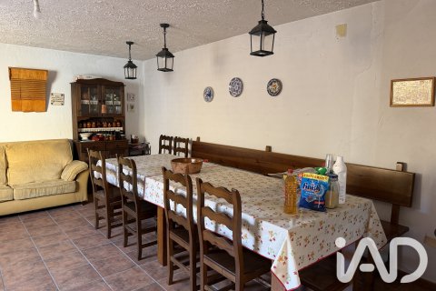 House à vendre à Cabreros Del Rio, Leon, Espagne, 5 chambres, 212 m2 No. 187552 - photo 11