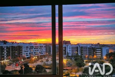 Duplex à vendre à Sant Feliu de Llobregat, Barcelona, Espagne, 4 chambres, 209 m2 No. 187553 - photo 14