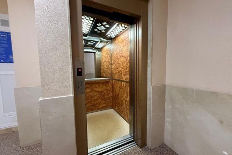 Kattohuoneisto myytävänä Torrevieja, Alicante, Espanja, 2 makuuhuonetta, 77 m2 No. 138817 - kuva 24