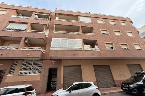 Kattohuoneisto myytävänä Torrevieja, Alicante, Espanja, 2 makuuhuonetta, 77 m2 No. 138817 - kuva 26