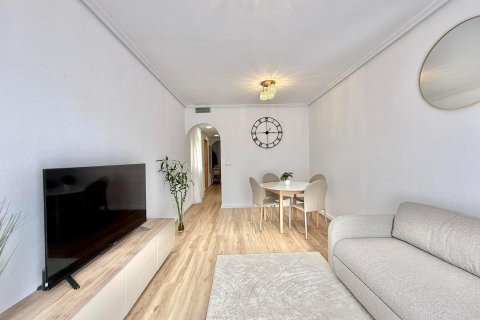 Kattohuoneisto myytävänä Torrevieja, Alicante, Espanja, 2 makuuhuonetta, 77 m2 No. 138817 - kuva 8
