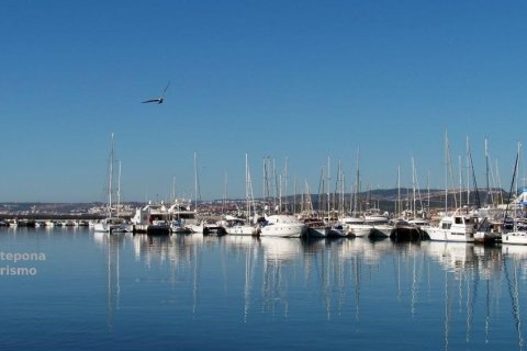 Takvåning till salu i Estepona, Malaga, Spanien 3 sovrum, 128 kvm. Nr. 169390 - foto 7