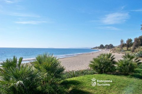 Takvåning till salu i Estepona, Malaga, Spanien 3 sovrum, 128 kvm. Nr. 169390 - foto 8