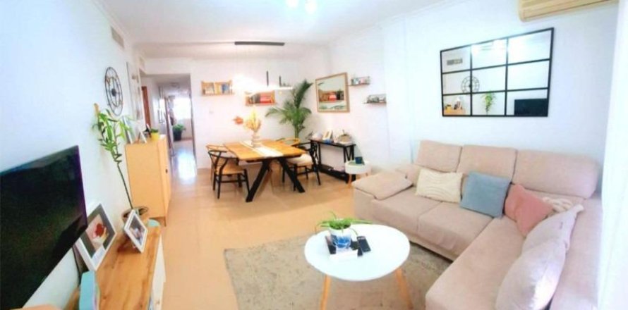 Huoneisto Guardamar del Segura, Alicante, Espanja 3 makuuhuonetta, 109 m2 No. 147594