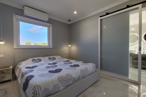 Huvila myytävänä Alicante, Espanja, 3 makuuhuonetta, 165 m2 No. 147595 - kuva 4