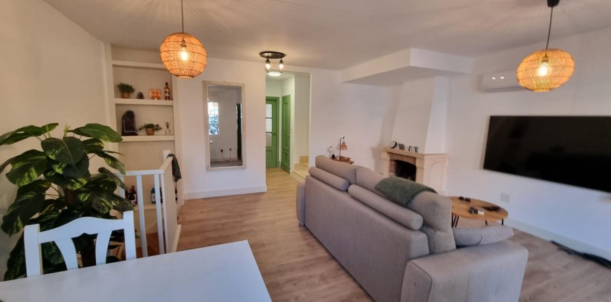 Talo Villamartin, Alicante, Espanja 3 makuuhuonetta, 95 m2 No. 147592