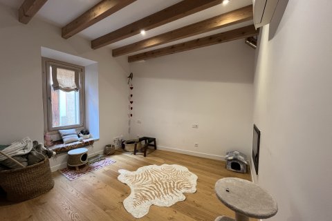 Kaupunkipientalo vuokrattavana Alaro, Mallorca, Espanja, 3 makuuhuonetta, 186 m2 No. 147590 - kuva 15