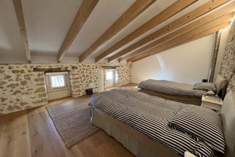 Kaupunkipientalo vuokrattavana Alaro, Mallorca, Espanja, 3 makuuhuonetta, 186 m2 No. 147590 - kuva 8