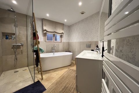 Kaupunkipientalo vuokrattavana Alaro, Mallorca, Espanja, 3 makuuhuonetta, 186 m2 No. 147590 - kuva 9