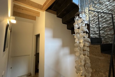 Kaupunkipientalo vuokrattavana Alaro, Mallorca, Espanja, 3 makuuhuonetta, 186 m2 No. 147590 - kuva 13