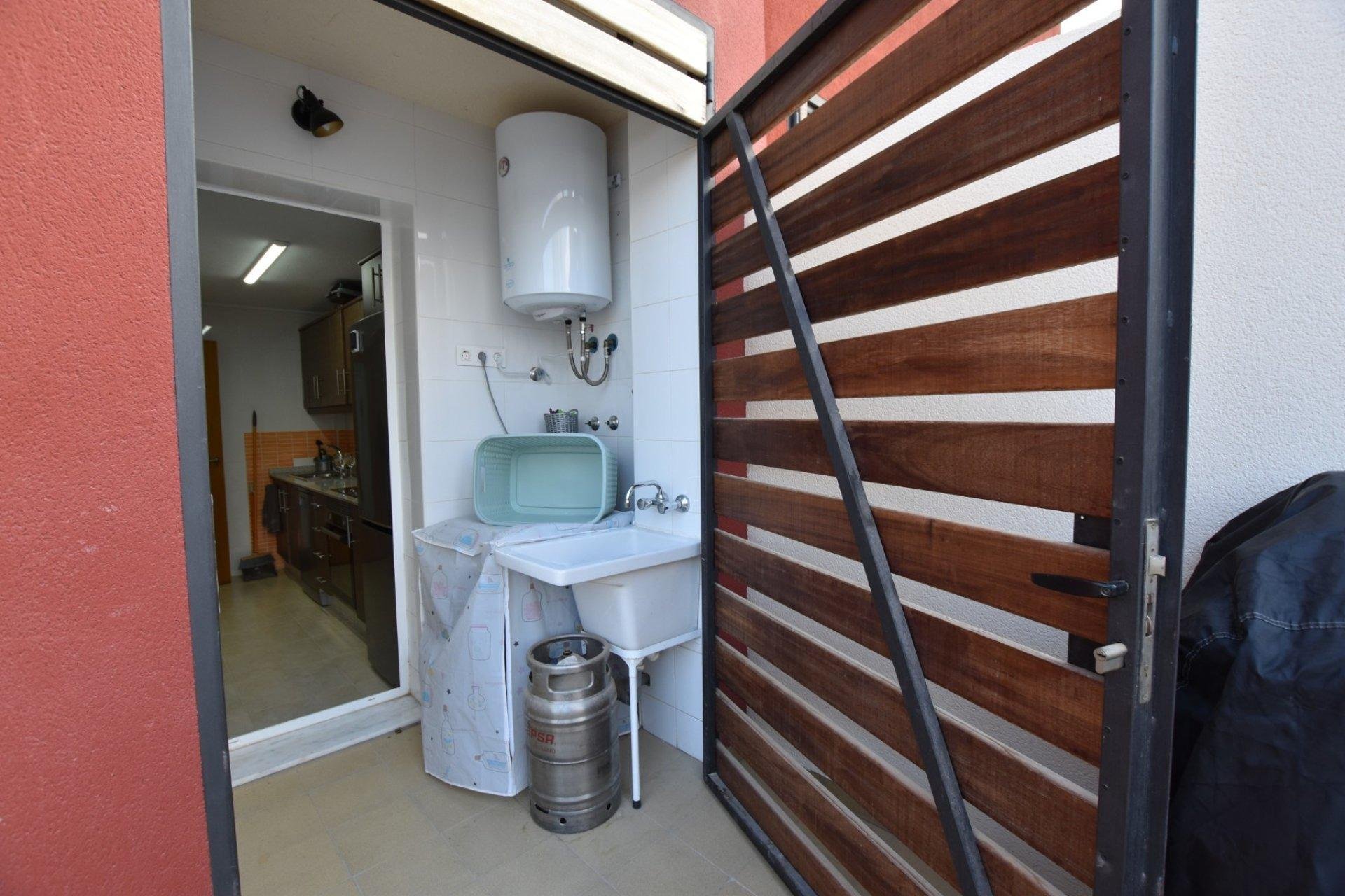 Casa a Algorfa, Alicante, Spagna 3 camere da letto, 170 mq. N° 147593