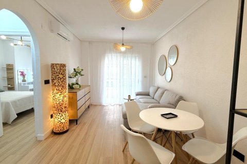 Appartamento in vendita a Torrevieja, Alicante, Spagna 2 camere da letto, 50 mq. N° 184287 - foto 14