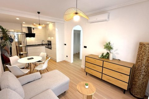 Appartamento in vendita a Torrevieja, Alicante, Spagna 2 camere da letto, 50 mq. N° 184287 - foto 16