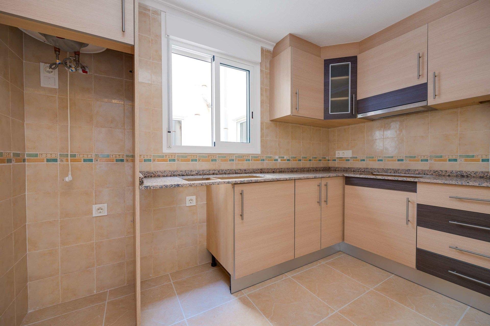 Apartment à San Fulgencio, Alicante, Espagne 2 chambres, 75 m2 No. 184282