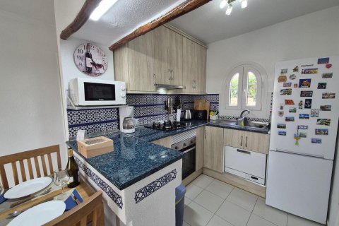 Bungalow en venta en San Miguel de Salinas, Alicante, España 1 dormitorio, 30 m2 No. 184285 - foto 11