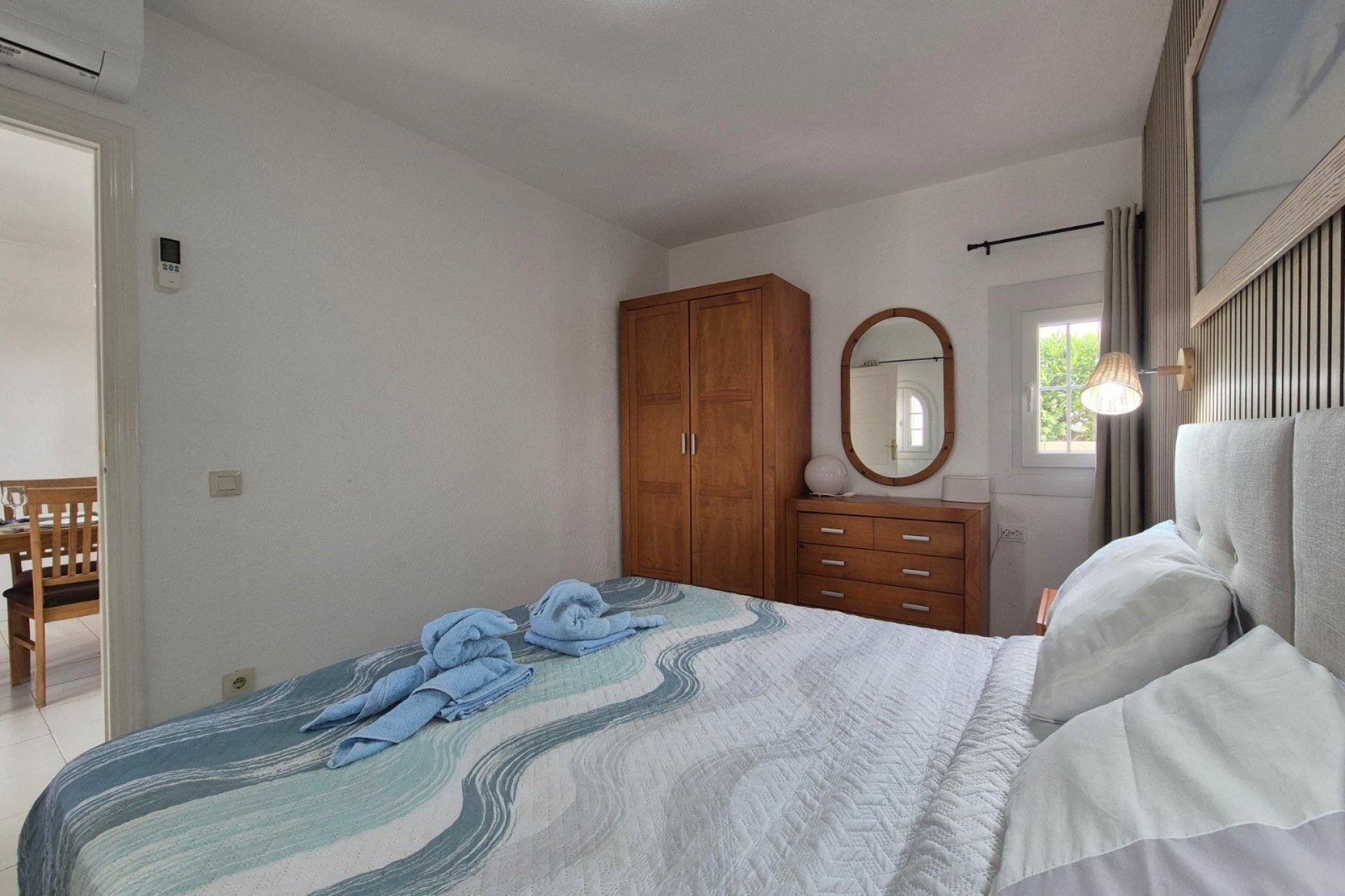 Bungalow i San Miguel de Salinas, Alicante, Spanien 1 sovrum, 30 kvm. Nr. 184285