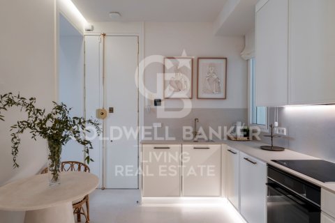 Huoneisto myytävänä Madrid, Espanja, 4 makuuhuonetta, 132 m2 No. 156954 - kuva 3