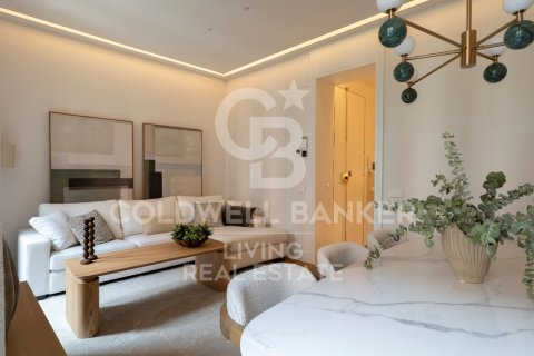 Huoneisto myytävänä Madrid, Espanja, 4 makuuhuonetta, 132 m2 No. 156954 - kuva 15