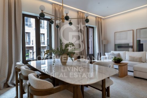 Dzīvoklis Madrid, Spānijā 4 istabas, 132 m2 Nr. 156954