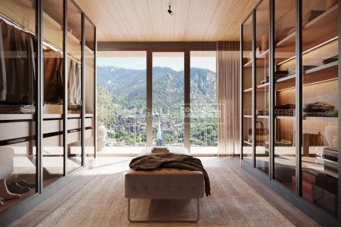 Paritalo myytävänä Principado De Andorra (Ninguna Poblacion Tiene C.P.), Lleida, Espanja, 4 makuuhuonetta, 241 m2 No. 156958 - kuva 3