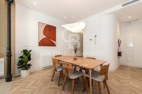 Dzīvoklis pārdošanā Madrid, Spānijā 3 istabas, 137 m2 Nr. 156952 - attēls 8