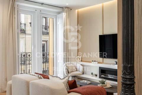 Apartamento en venta en Madrid, España 3 dormitorios, 137 m2 No. 156952 - foto 5